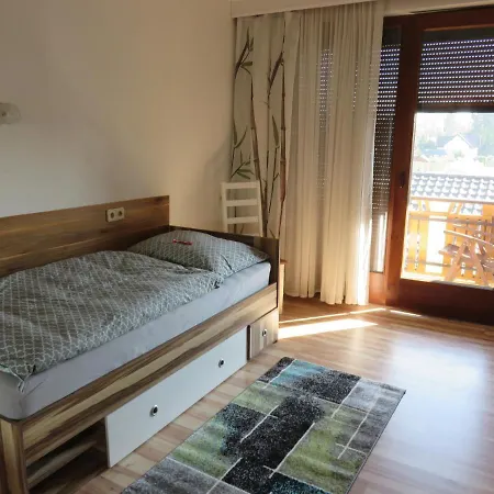 Apartamento Schoene Ferienwohnung In Kaernten Hunde Gerne Auf Anfrage